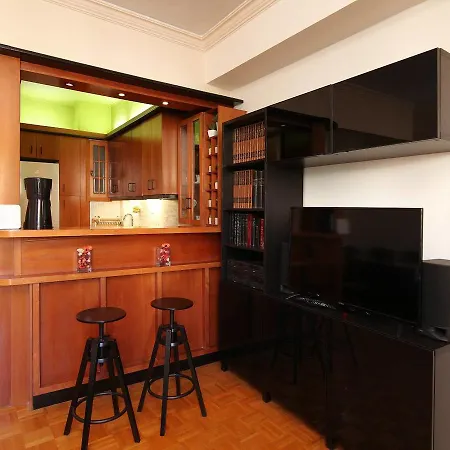 Romantic With Penthouse & Acropolis View Apartment *